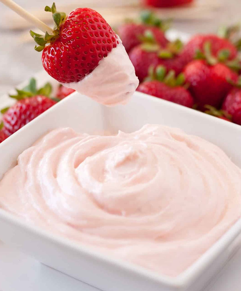 Strawberries and Cream Cheesecake Dip Mix